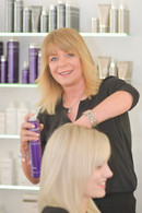 Stylistin Bad Nauheim La Biosthetique Salon Margaret Tschenscher - Monika Knabe